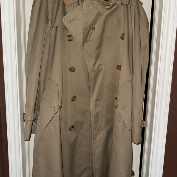 Burberry lined trench coat - Picture 10 of 10